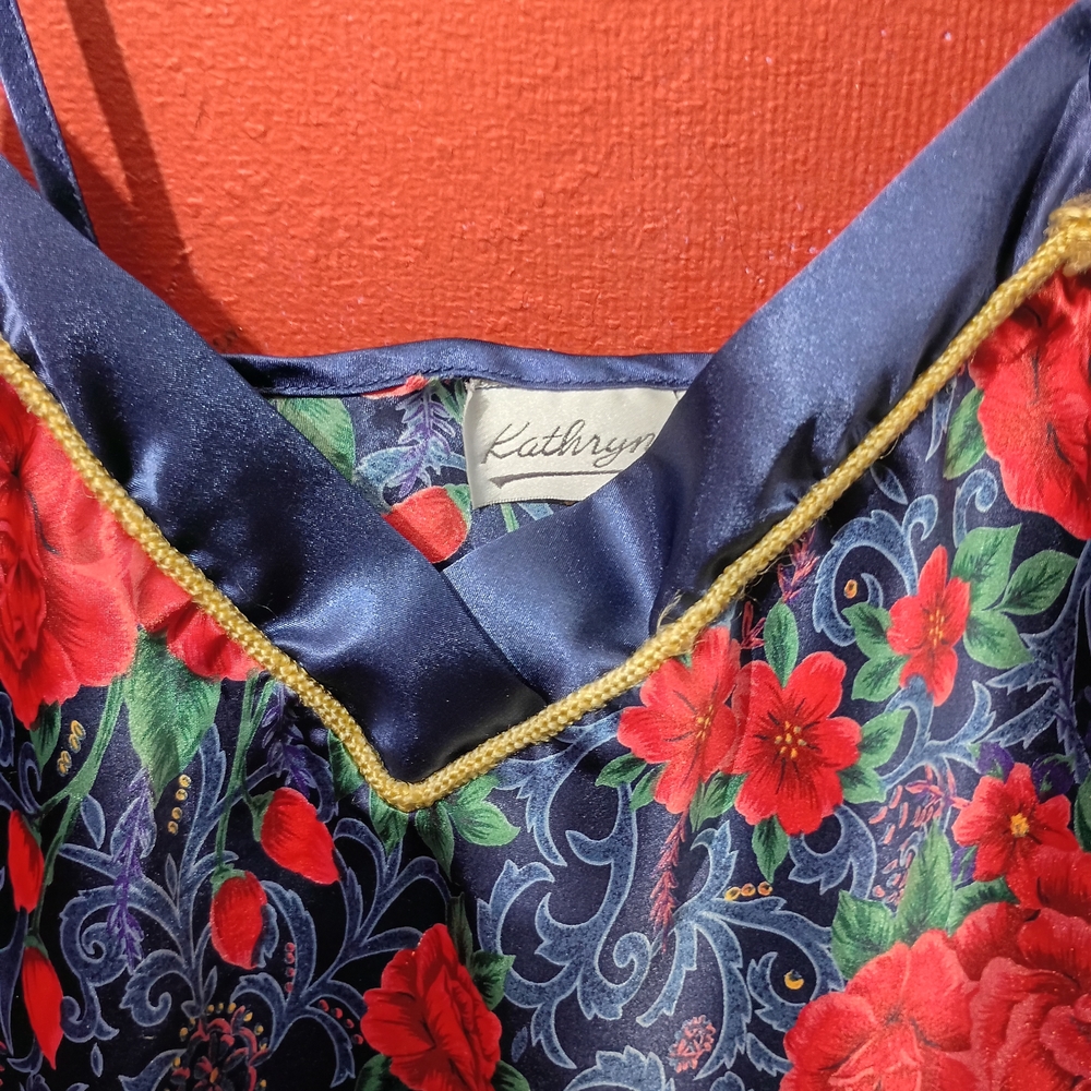 Floral Slip Dress - Blue and Red - Picture 6 of 9